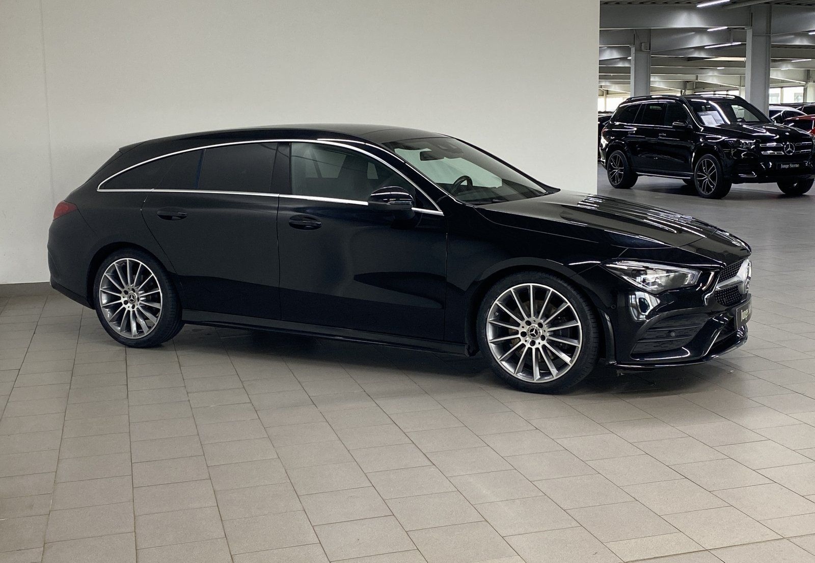 Mercedes-Benz CLA 200 SB AMG+PANO+AHK+LED+NAV+KAM+19"+SPUR foto 4
