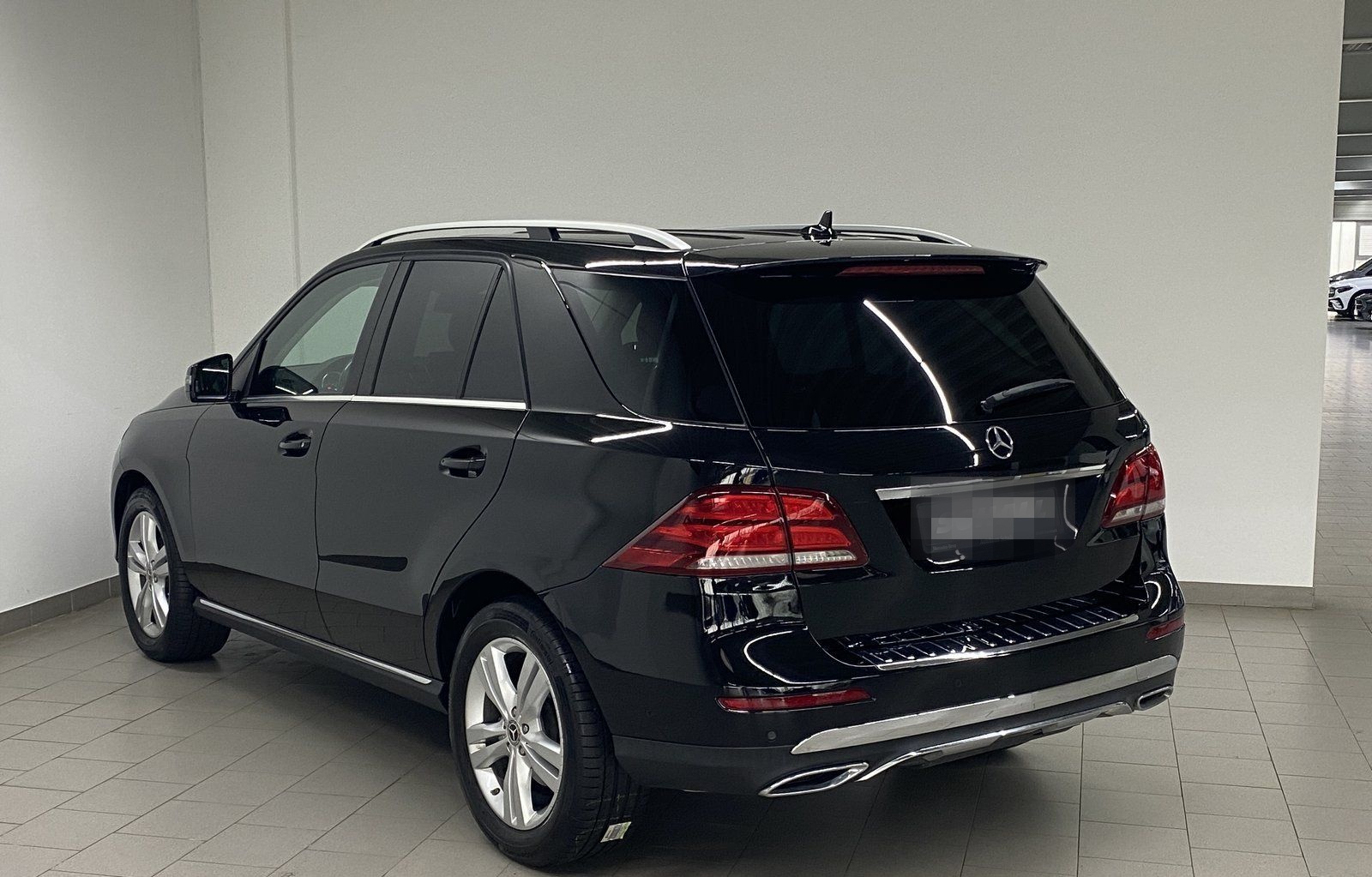 Mercedes-Benz GLE 350 d 4M AMG INT+AHK+AIR+SHD+MEMO+360°+COMAN foto 13