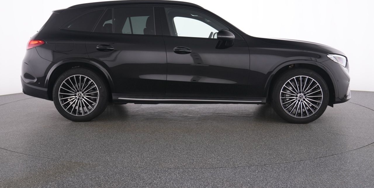 Mercedes-Benz GLC 300 d 4M AMG+MBUX+LED-HP+AHK+Night+Memory+20 foto 12
