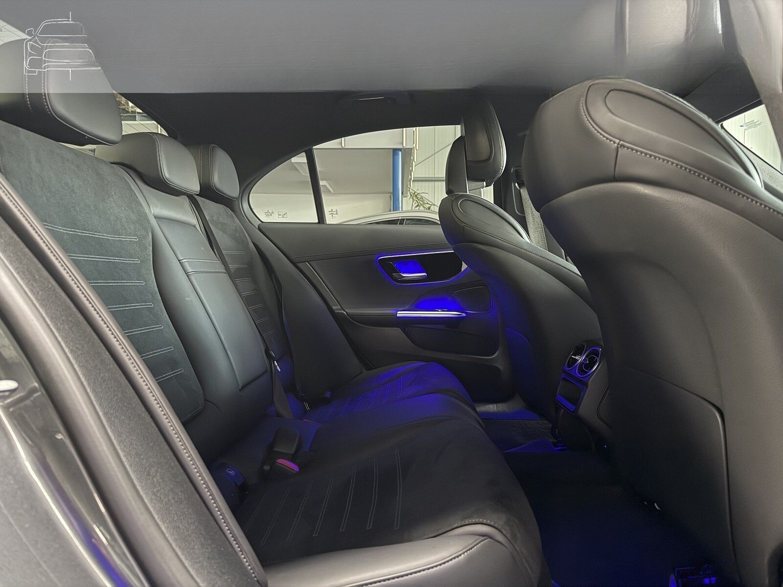 Mercedes-Benz C 300 e AMG PREMIUM DISTRONIC- AHK- 360- NIGHT ! foto 14