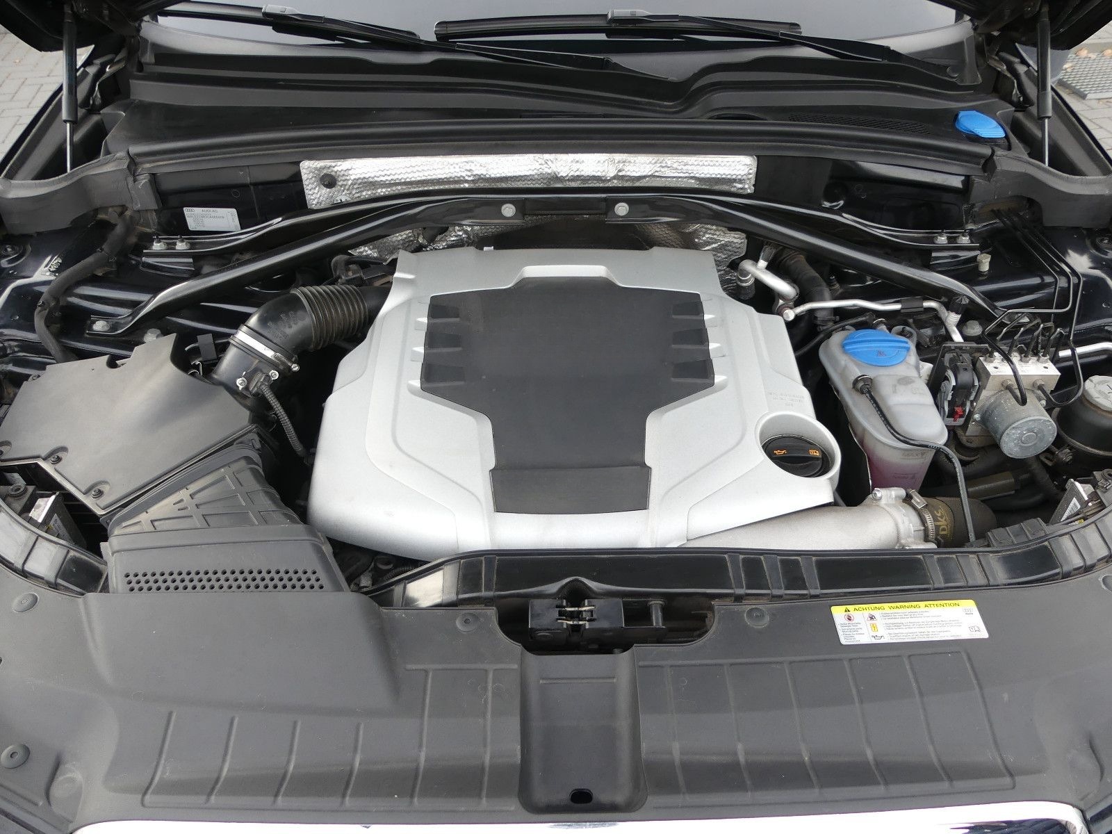 Audi Q5 3.0 TDI 176 kW quattro"106TKM" foto 27