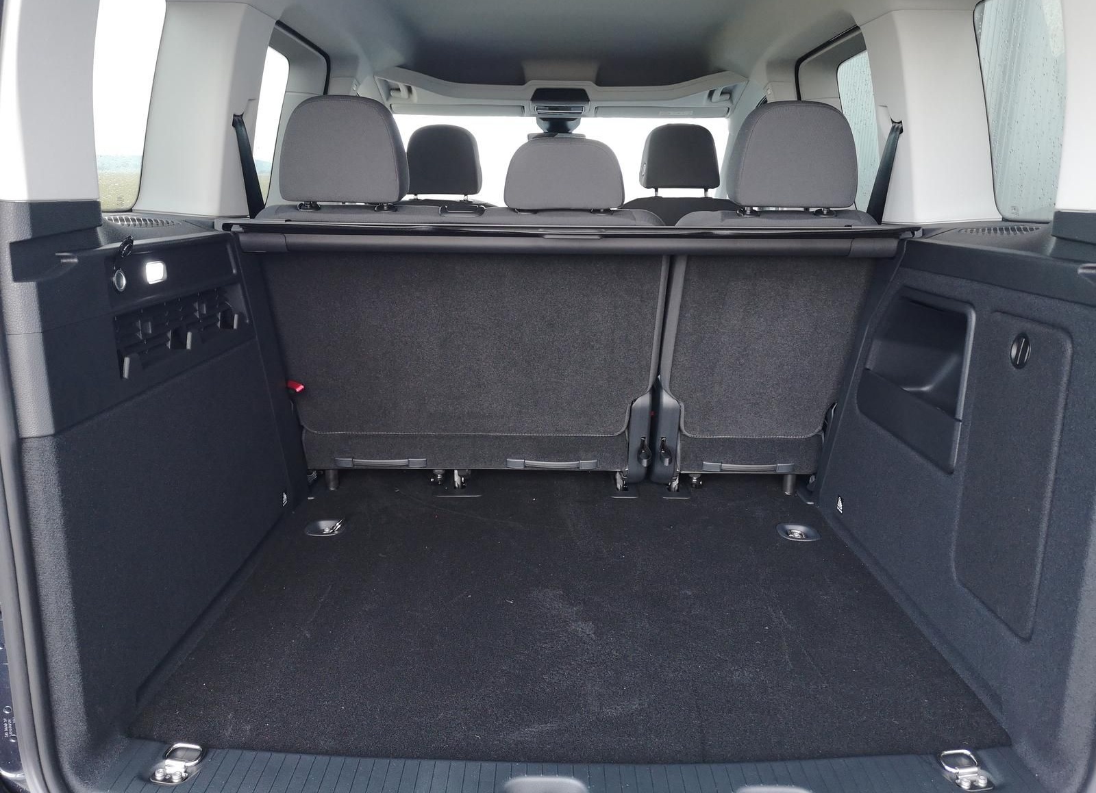Volkswagen Caddy 2.0TDI ACC Kam GV5 App foto 9