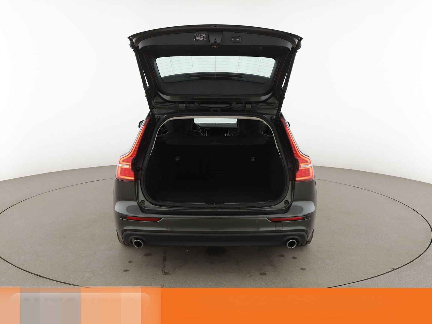 Volvo 2.0 D4 Momentum Pro Aut.*LED*TEMP*360CAM*PDC*ALU foto 17