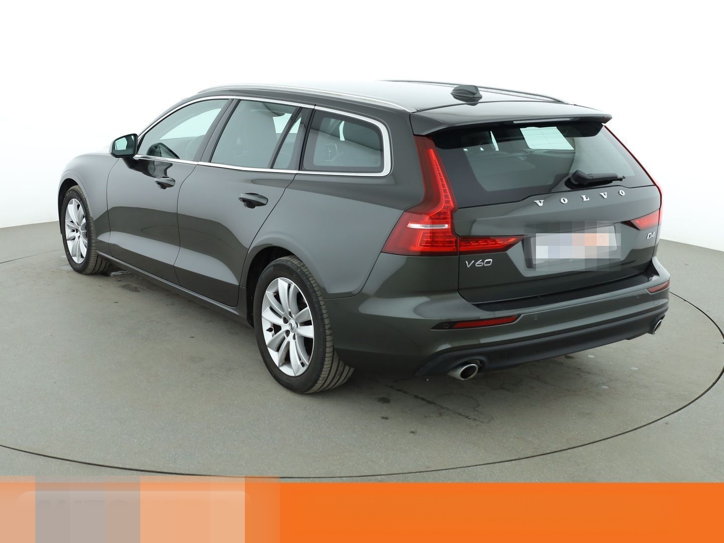 Volvo 2.0 D4 Momentum Pro Aut.*LED*TEMP*360CAM*PDC*ALU foto 4