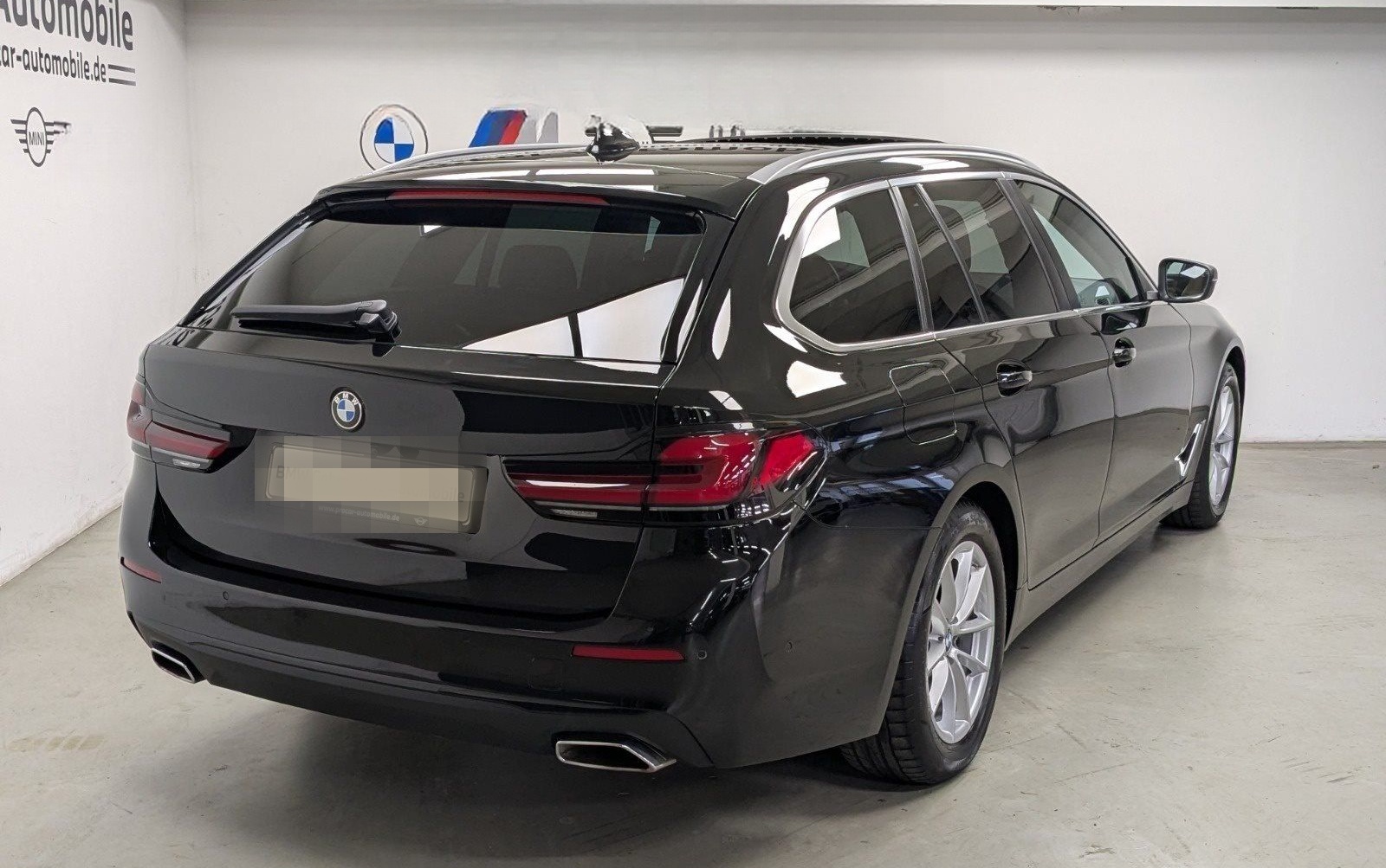 BMW 520d Touring Laser Pano AHK HuD DA Prof H/K PA foto 4