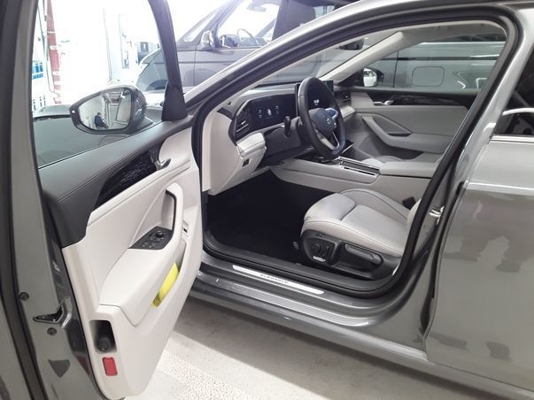 Volkswagen Passat Variant ELEGANCE 1.5eTSI 150PS DSG ACC.5J foto 6
