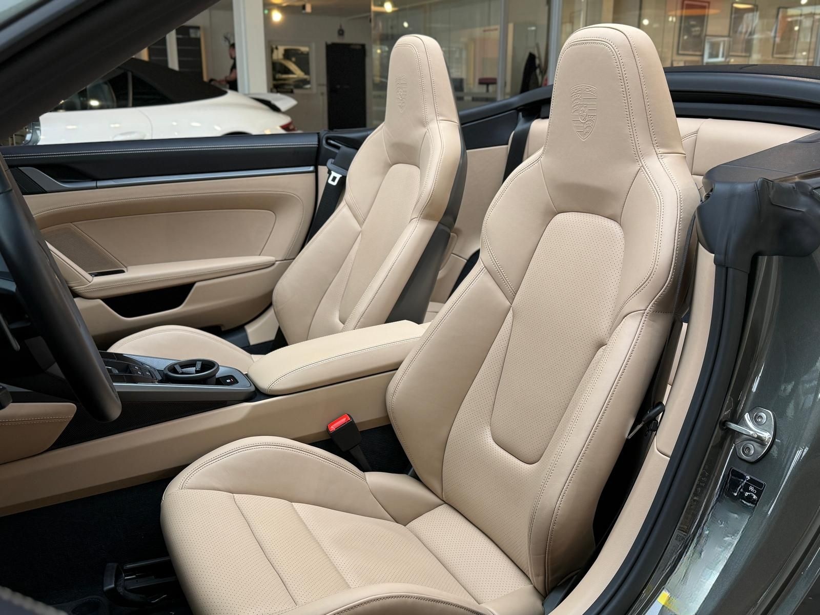 Porsche 911 Carrera S Cabriolet*Sport-Chrono*InnoDrive* foto 9