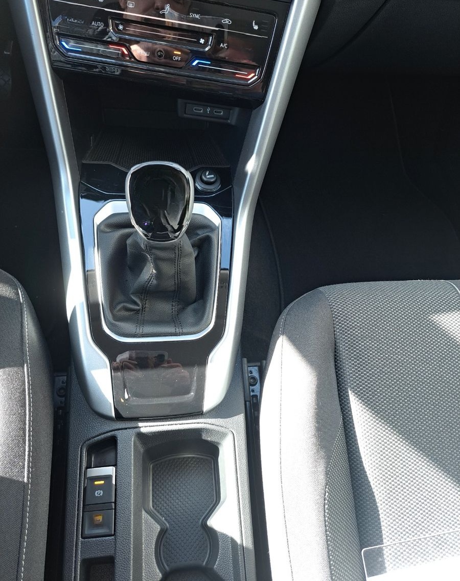 Volkswagen T-Roc 1.0 TSI Life Navi-LED-DC-Winter foto 13