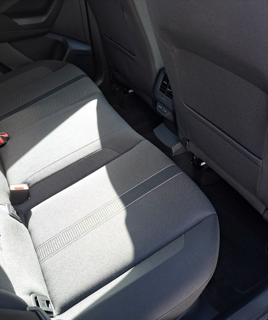 Volkswagen T-Roc 1.0 TSI Life Navi-LED-DC-Winter foto 17