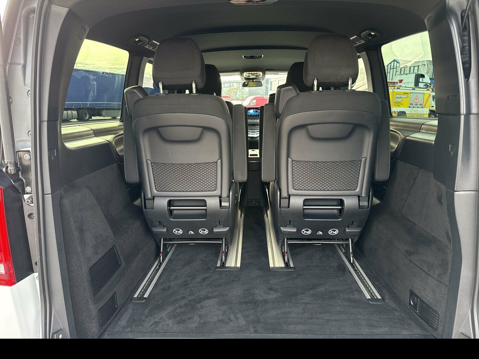 Mercedes-Benz V 300 d Edition 4MATIC AMG+BURMESTER+STANDHZ+AHK foto 8