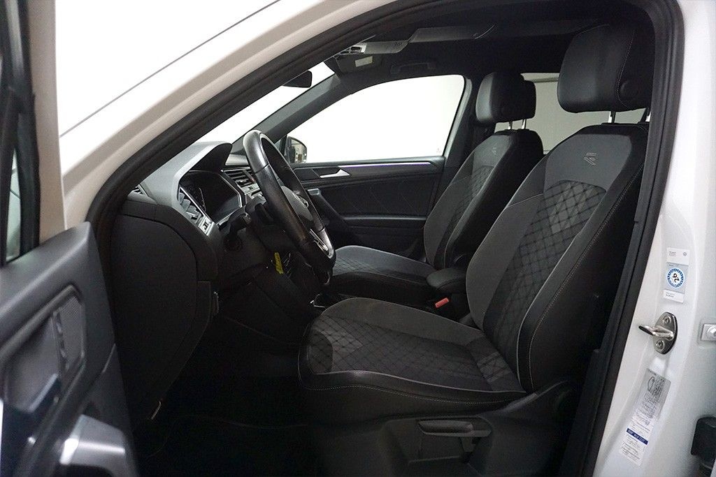 Volkswagen Tiguan Allspace 2.0TDI DSG R-Line 4M 7-Sitze AHK foto 9