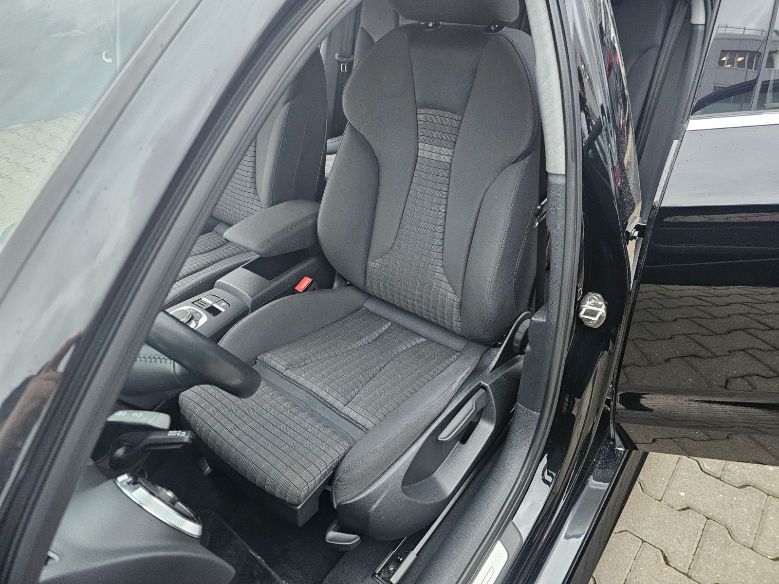 Audi A3 Limousine 35 TFSI Sport Autom.*2xS-LINE*NAVI* foto 12