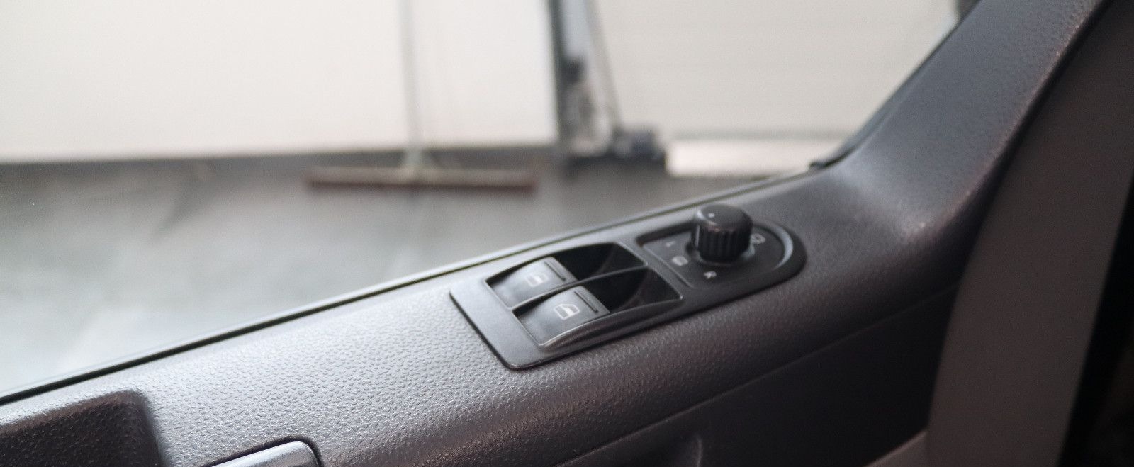 Volkswagen T5 4Motion 4Sarg Bestattungswagen / Leichenwagen foto 16