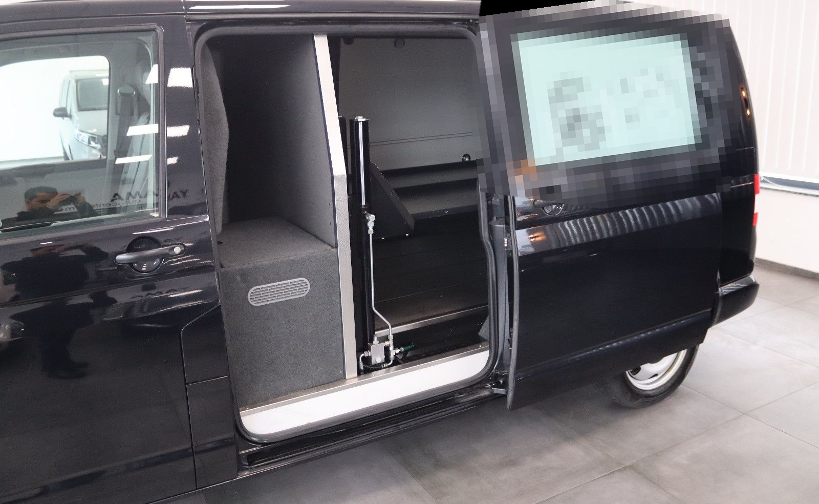 Volkswagen T5 4Motion 4Sarg Bestattungswagen / Leichenwagen foto 18