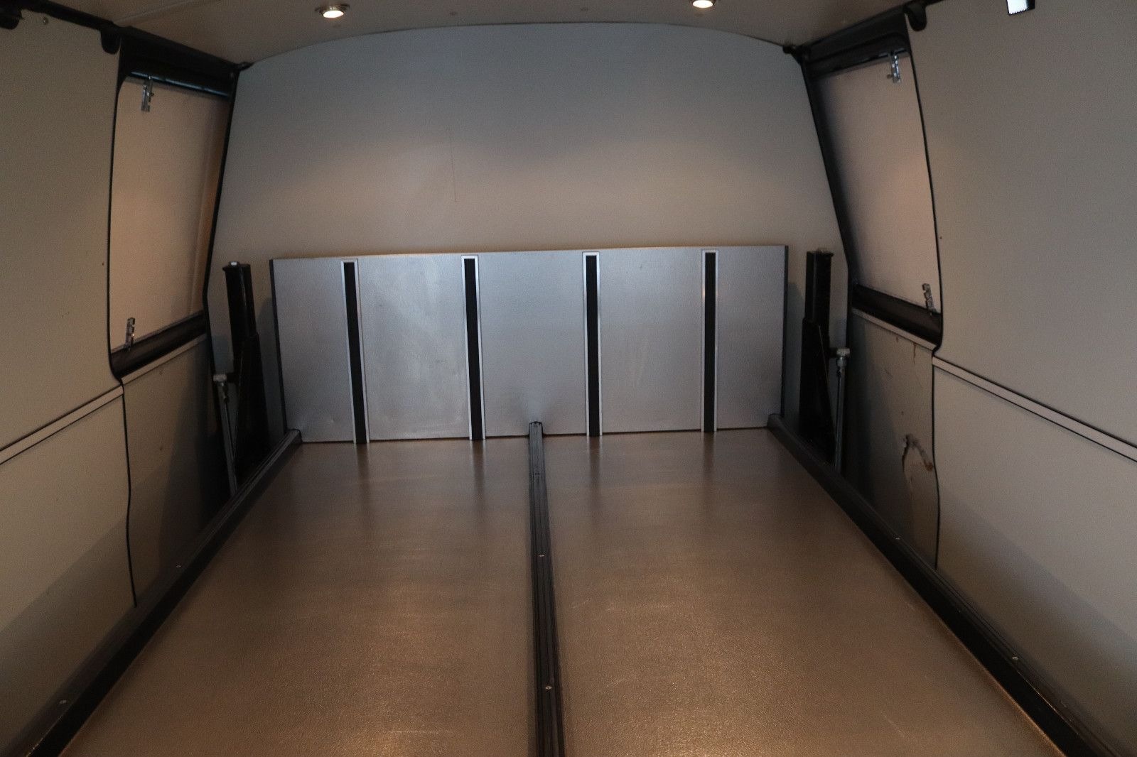 Volkswagen T5 4Motion 4Sarg Bestattungswagen / Leichenwagen foto 28