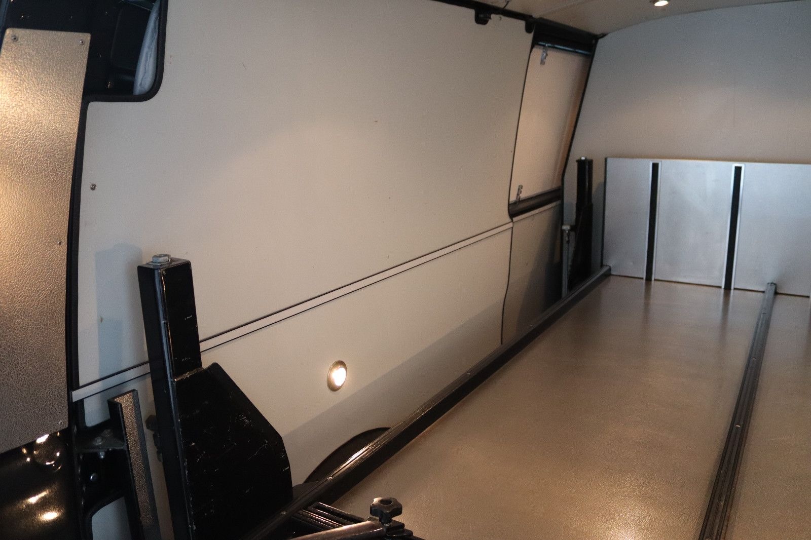 Volkswagen T5 4Motion 4Sarg Bestattungswagen / Leichenwagen foto 29