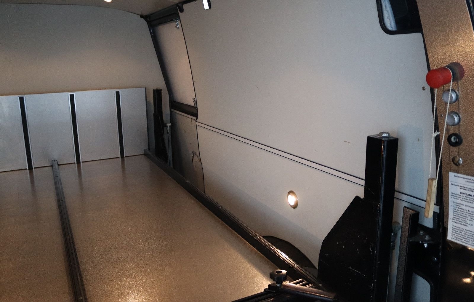 Volkswagen T5 4Motion 4Sarg Bestattungswagen / Leichenwagen foto 30