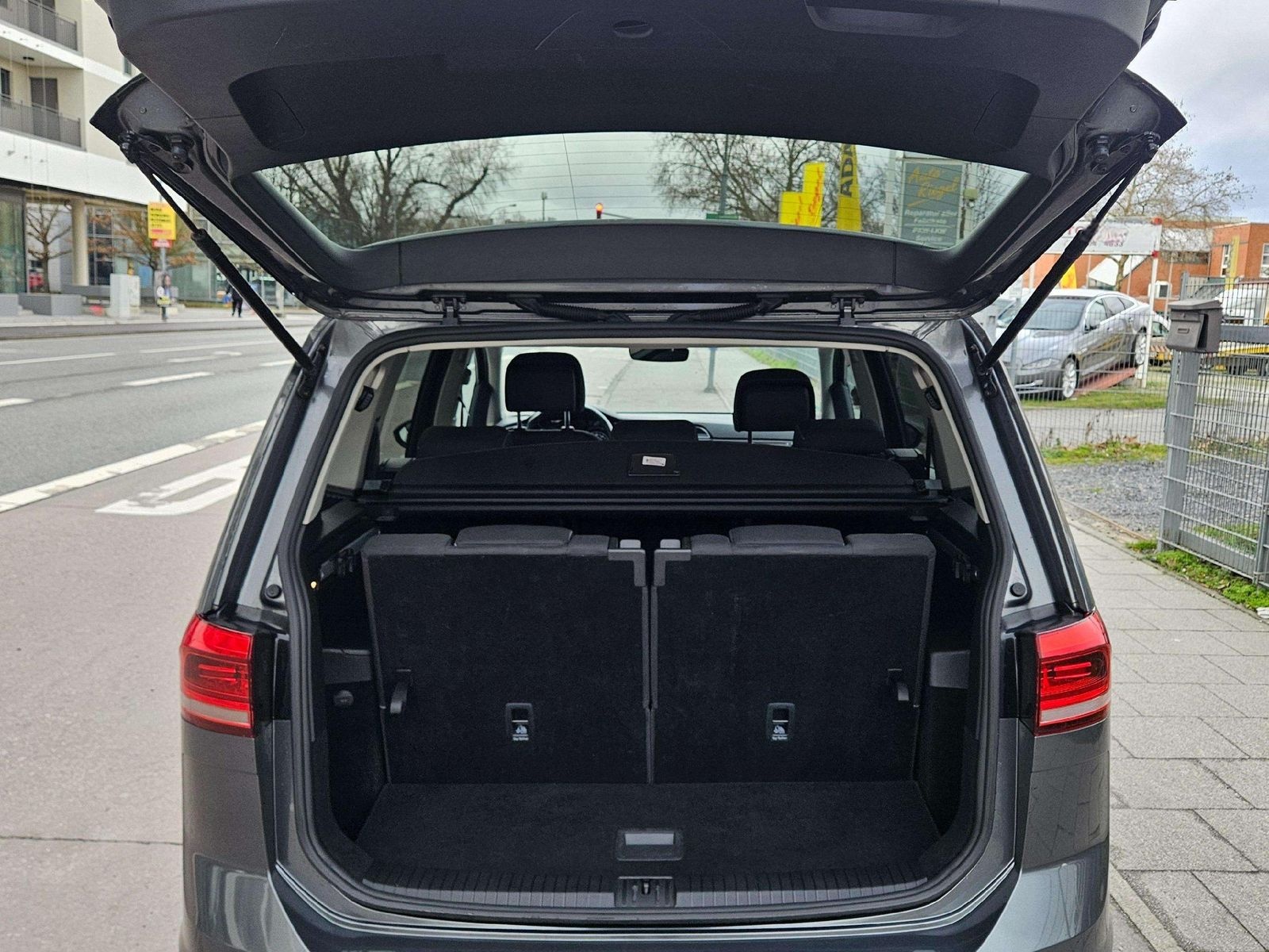 Volkswagen Touran Touran Diesel 2.0 TDI SCR DSG Join foto 16