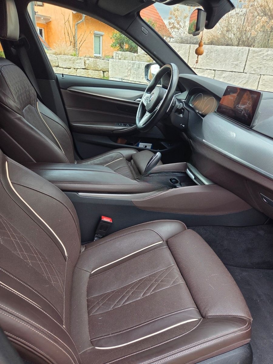 BMW 540i xDrive Touring A - Vollausstattung 1.Hand foto 2