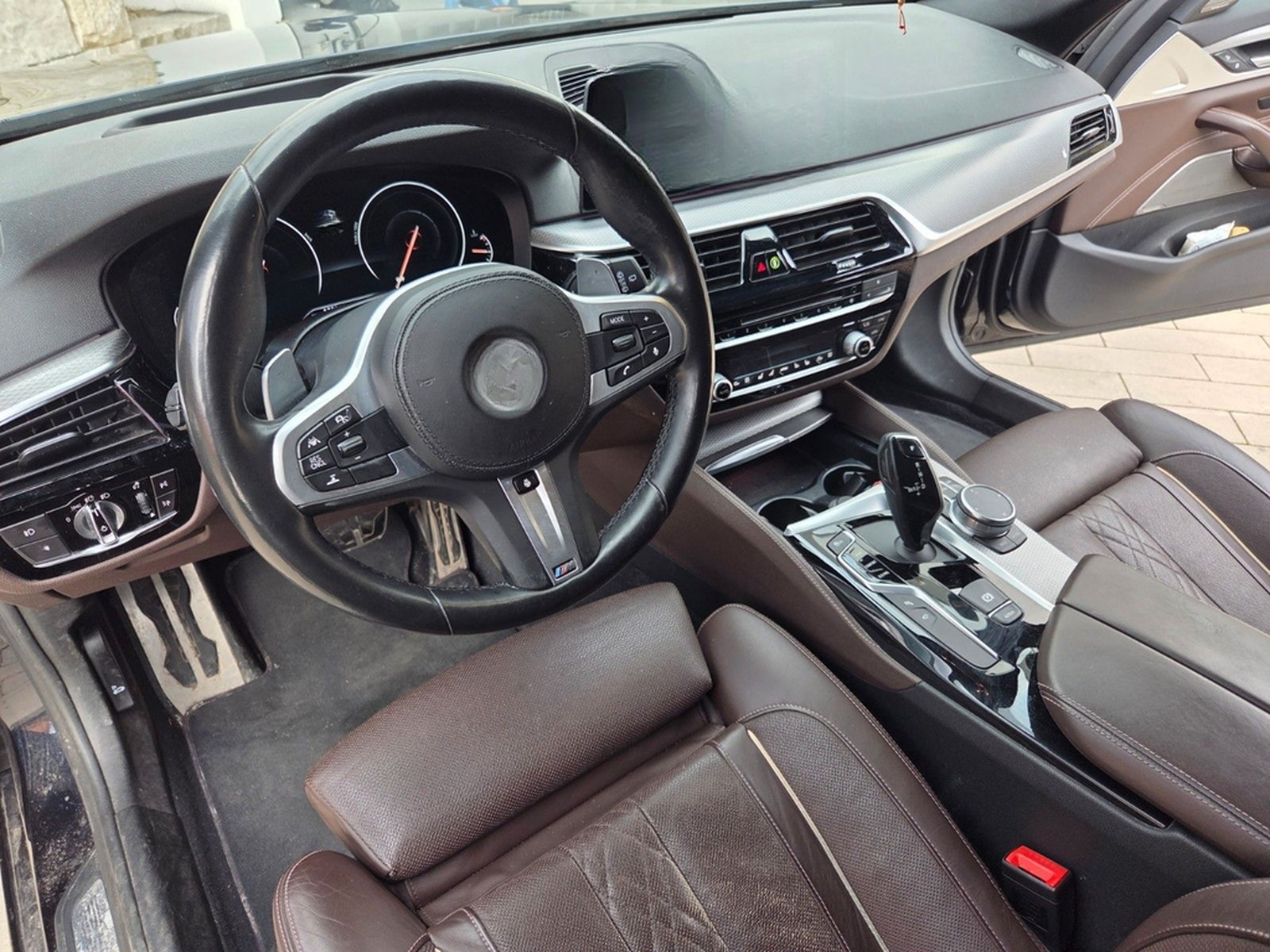 BMW 540i xDrive Touring A - Vollausstattung 1.Hand foto 3