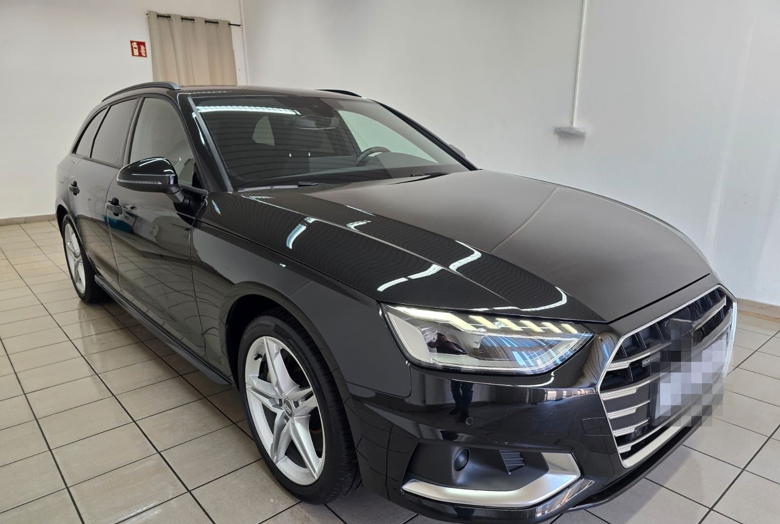 Audi A4 Avant 50 TDI quattro advanced Virtual AHK ACC foto 4