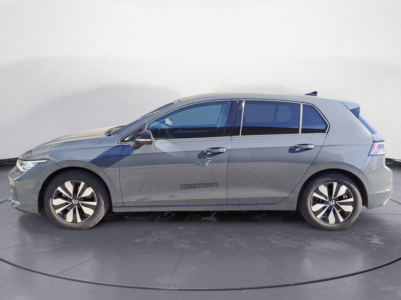 Volkswagen Golf 1.5 eTSI DSG IQ.Light Matrix AHK Sportfahrw foto 3