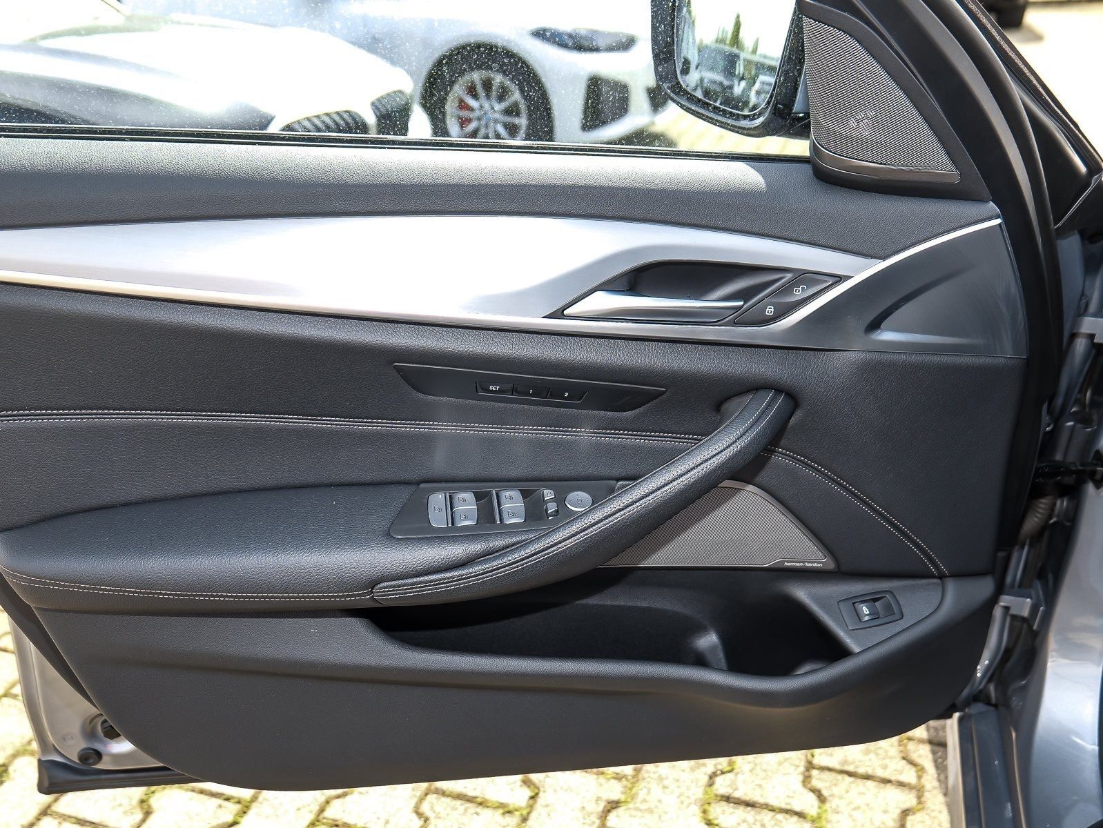 BMW 530d xDrive Touring M Sport DA Prof HUD RFK LC P foto 20