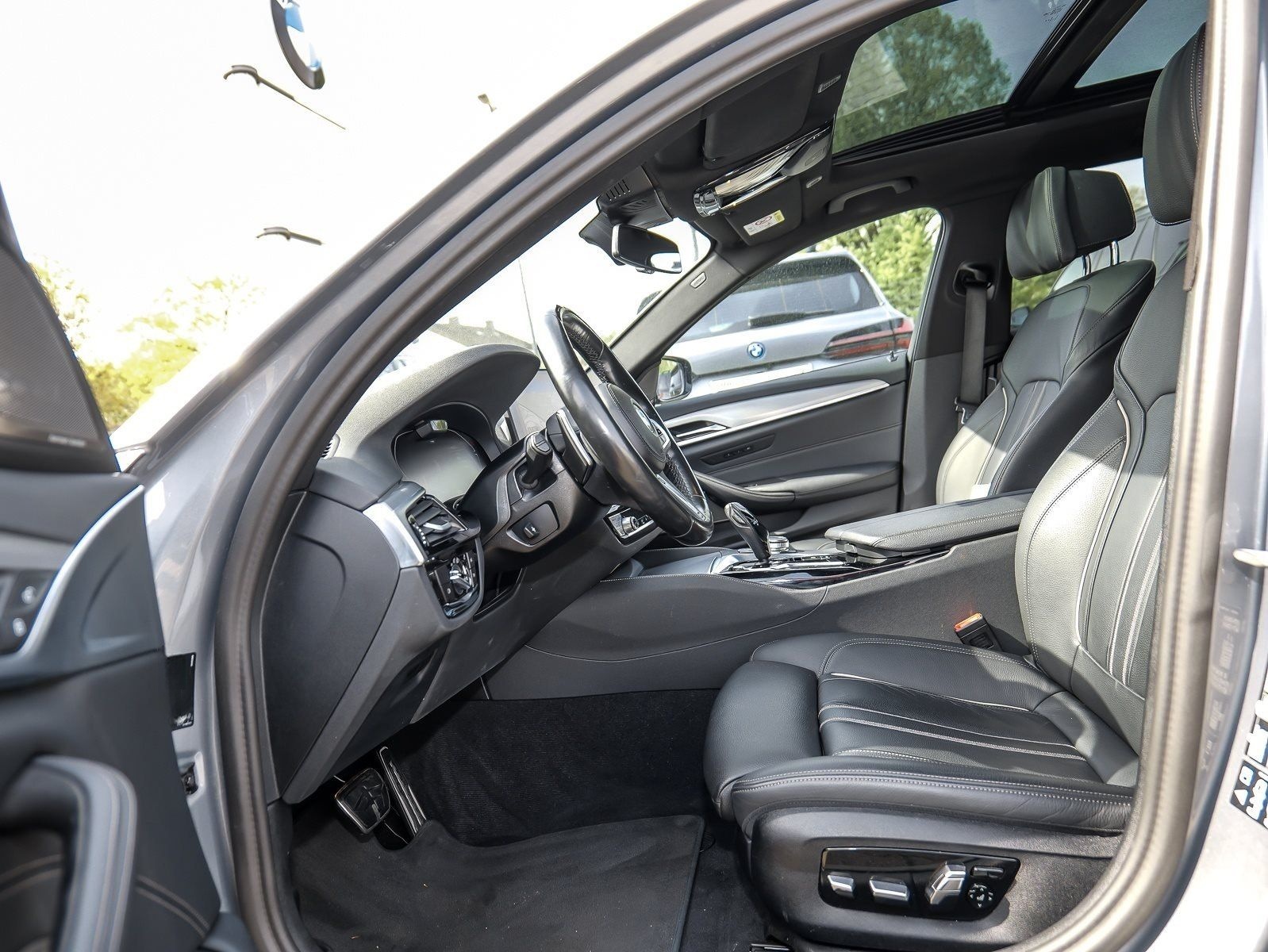 BMW 530d xDrive Touring M Sport DA Prof HUD RFK LC P foto 5