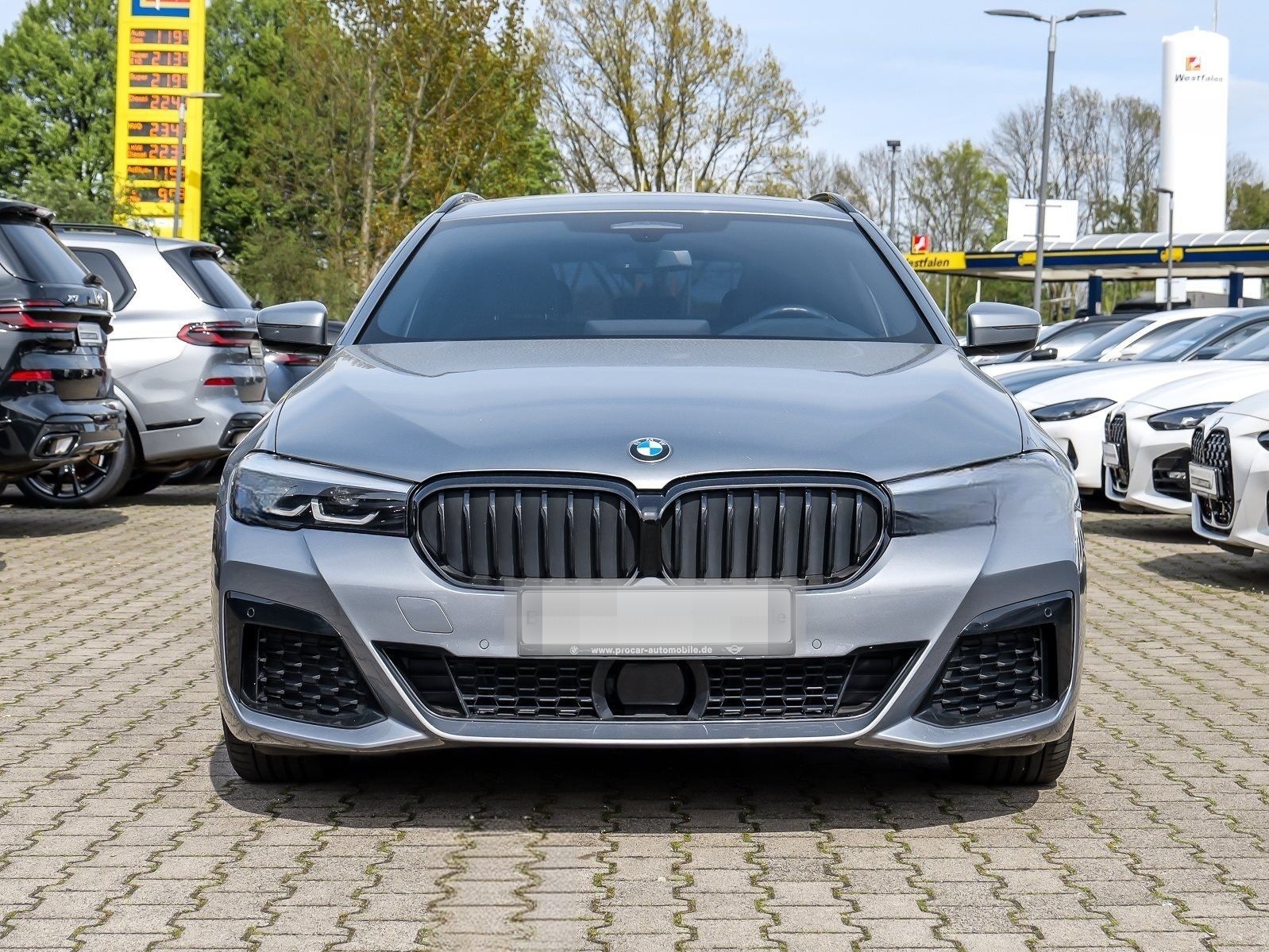 BMW 530d xDrive Touring M Sport DA Prof HUD RFK LC P foto 8