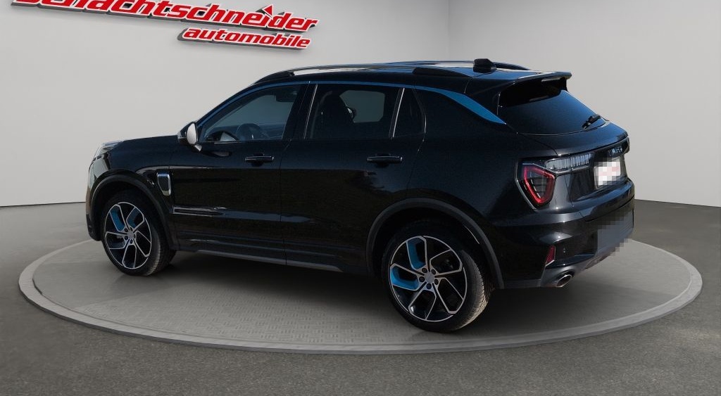Lynk&Co 01 PHEV+360+LED+Panorama+ACC+BLIS+ foto 2