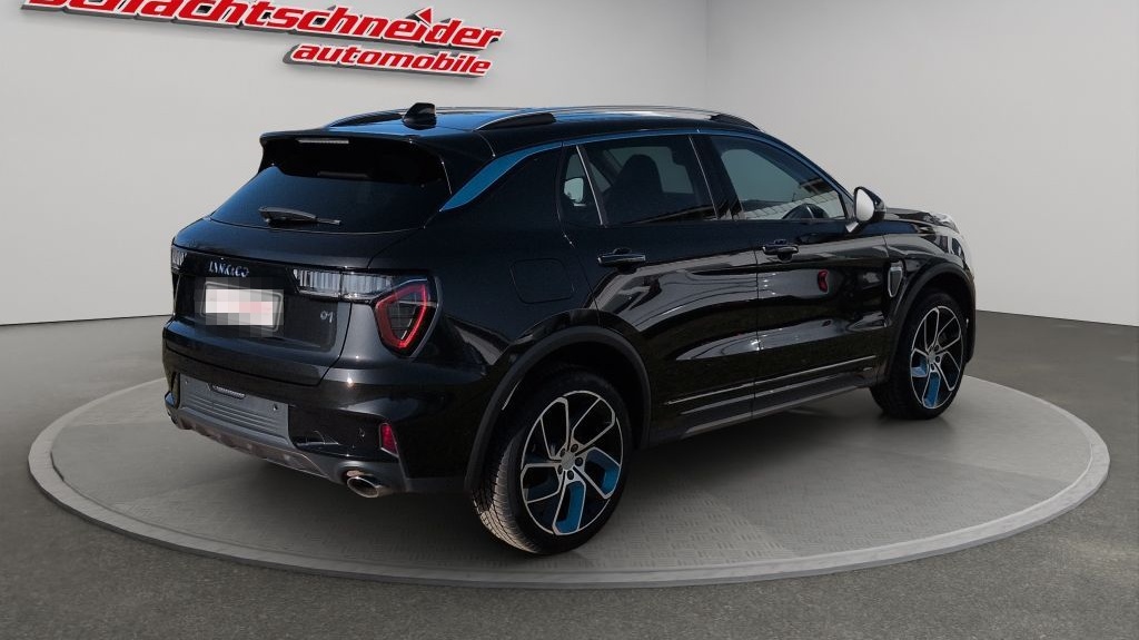 Lynk&Co 01 PHEV+360+LED+Panorama+ACC+BLIS+ foto 3