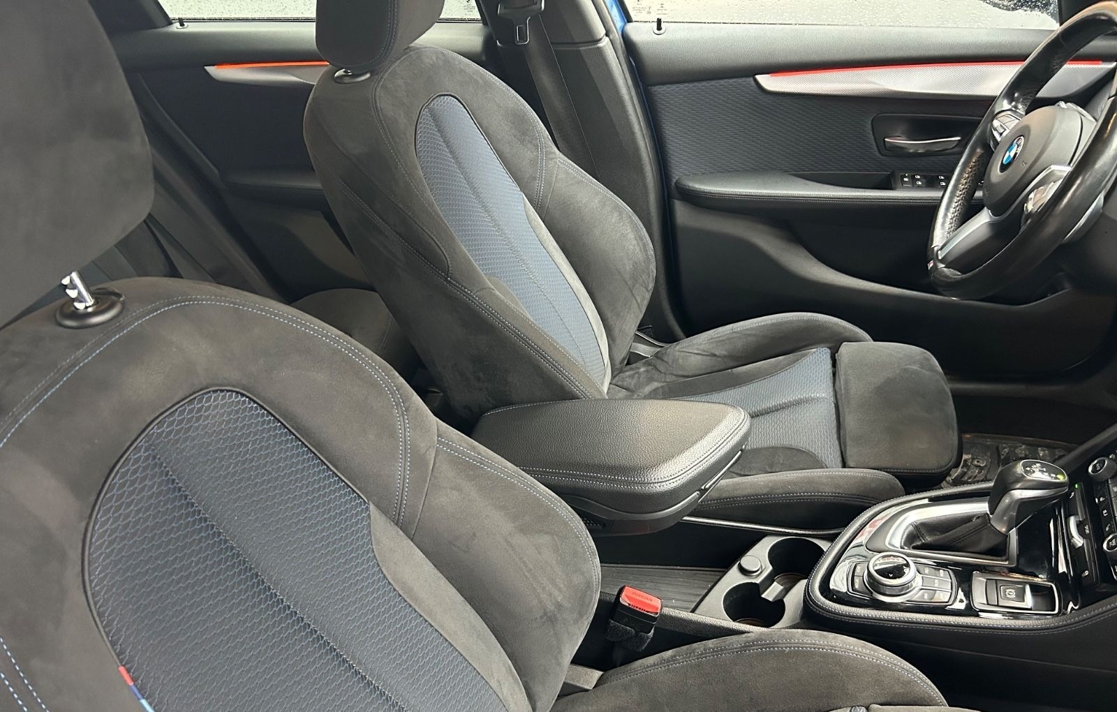 BMW Active Tourer 220 i M Sport Autom.+Navi+Allw.LM+ foto 11