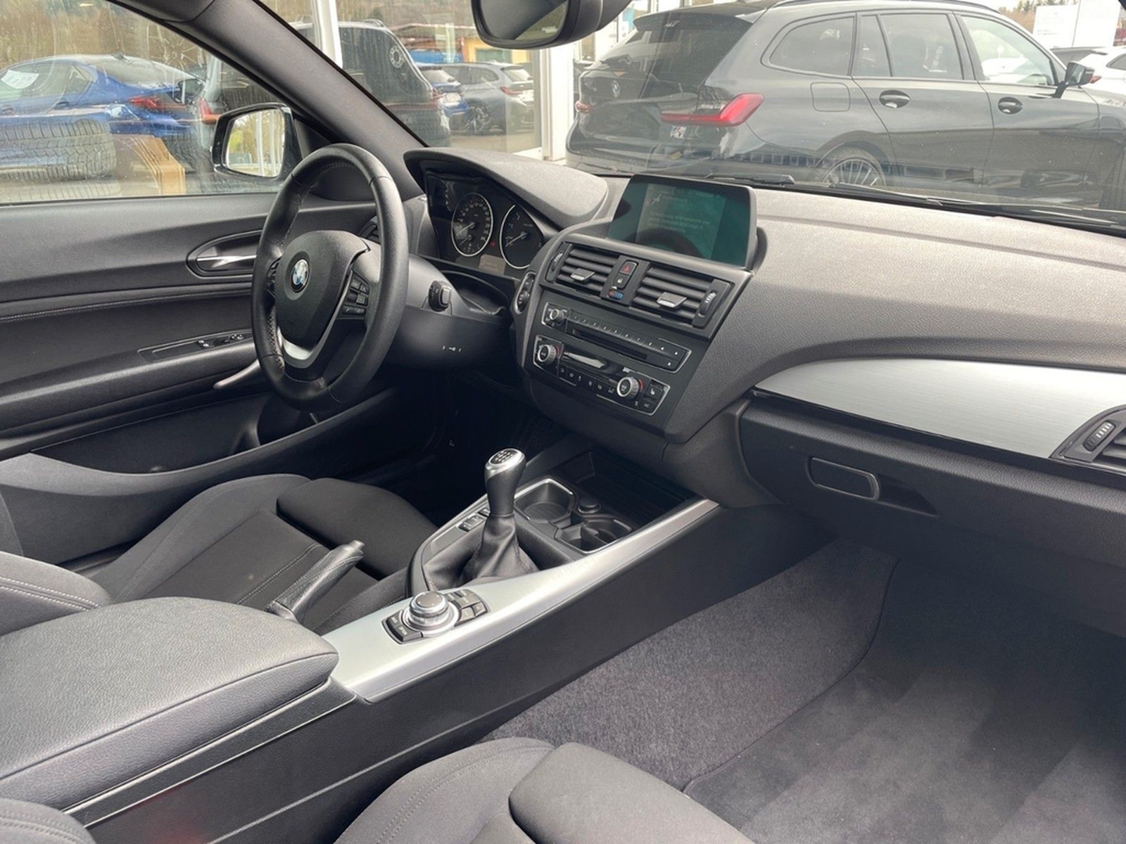 BMW 220i Coupe Navi Schalter "18" tiefer foto 13