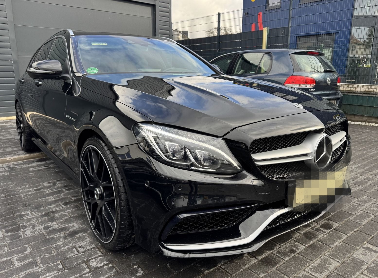Mercedes-Benz C 63 AMG T +Burmester+Pano+HUD+Memory+ foto 3