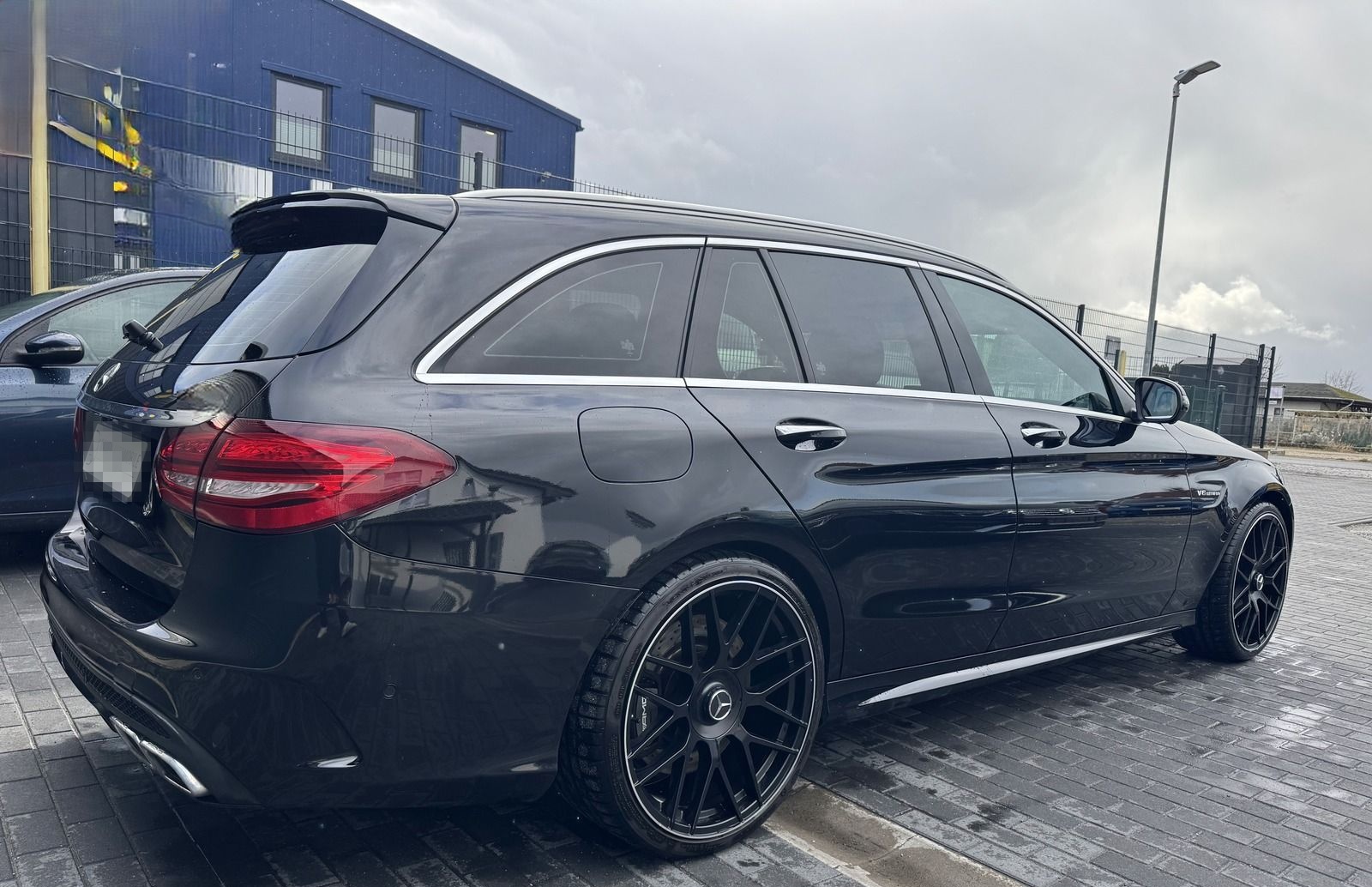 Mercedes-Benz C 63 AMG T +Burmester+Pano+HUD+Memory+ foto 4