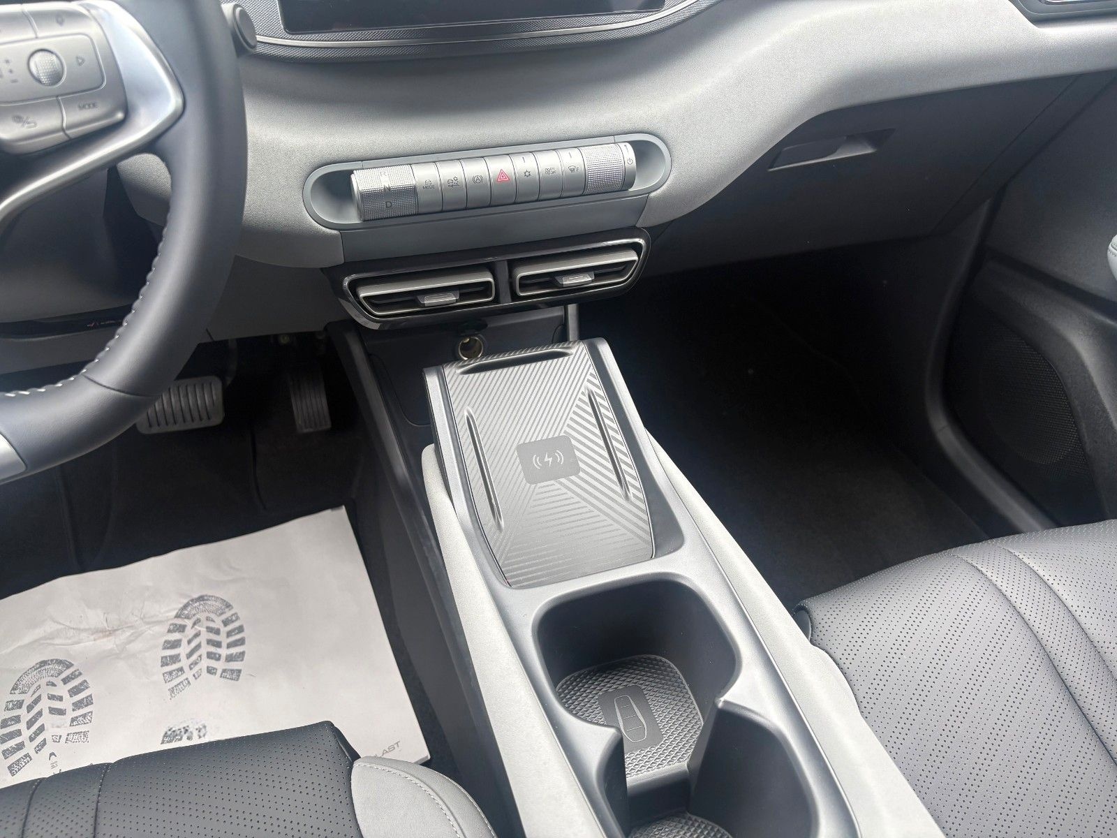 BYD DOLPHIN SURF 43.2kWh Comfort foto 13