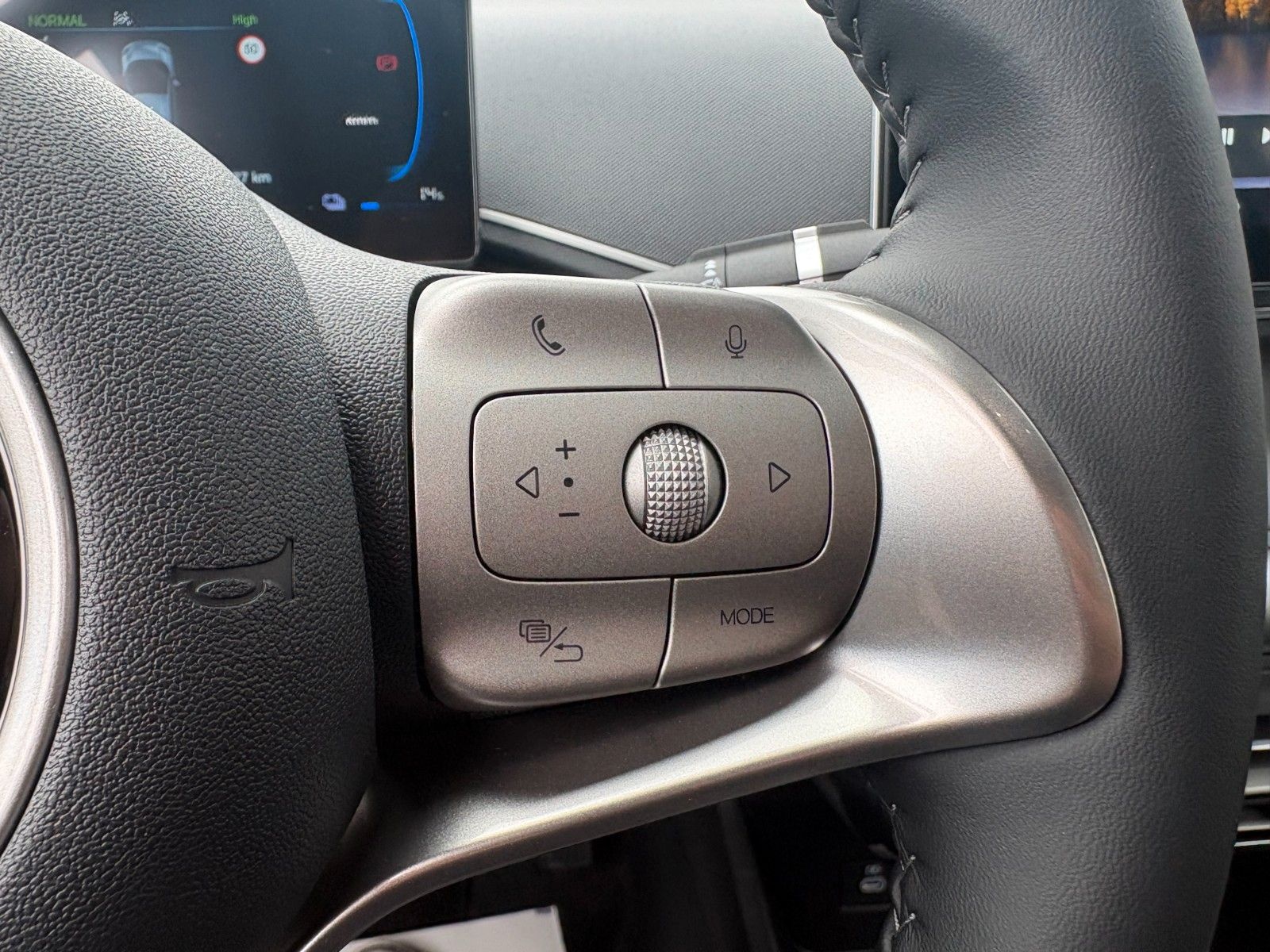 BYD DOLPHIN SURF 43.2kWh Comfort foto 22