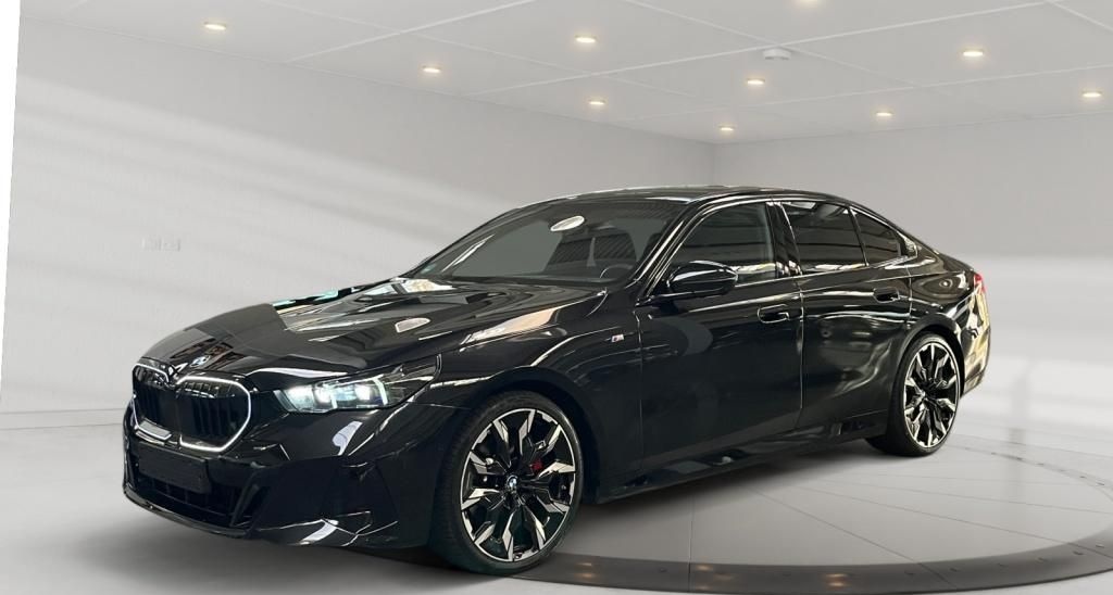 BMW 520d M Sport Carbon+Fahrassist+AHK+HUD+Pano+Wide foto 2