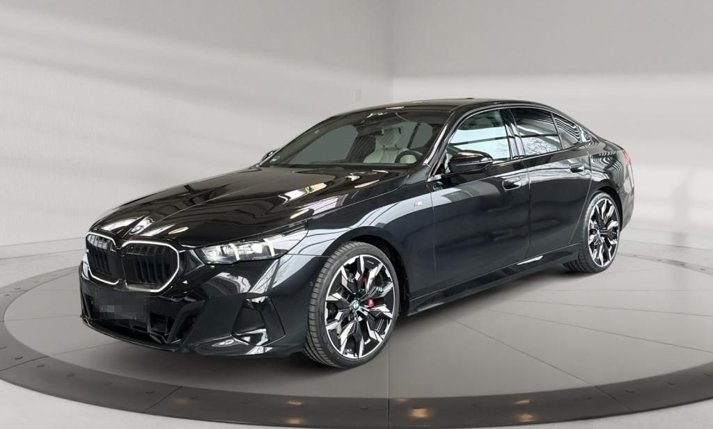BMW 520d M Sport Carbon+Fahrassist+AHK+HUD+Pano+Wide foto 2