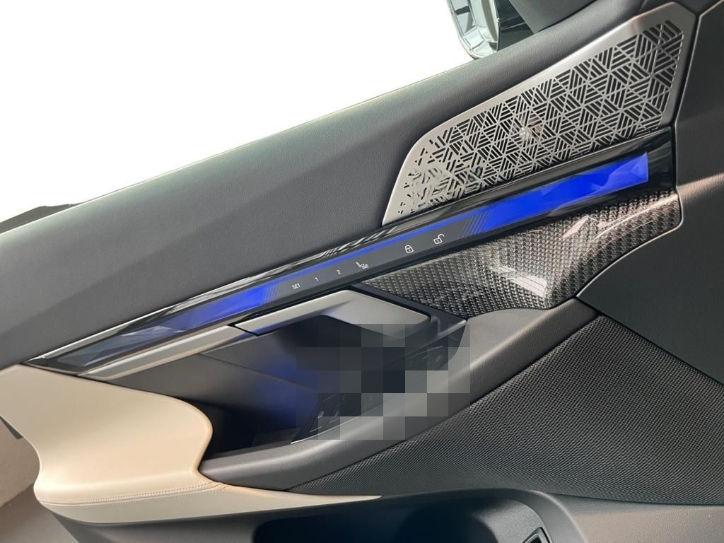 BMW 520d M Sport Carbon+Fahrassist+AHK+HUD+Pano+Wide foto 16