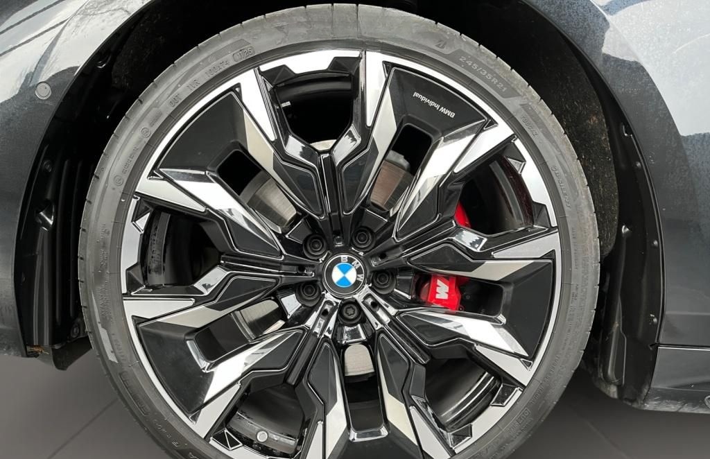 BMW 520d M Sport Carbon+Fahrassist+AHK+HUD+Pano+Wide foto 9