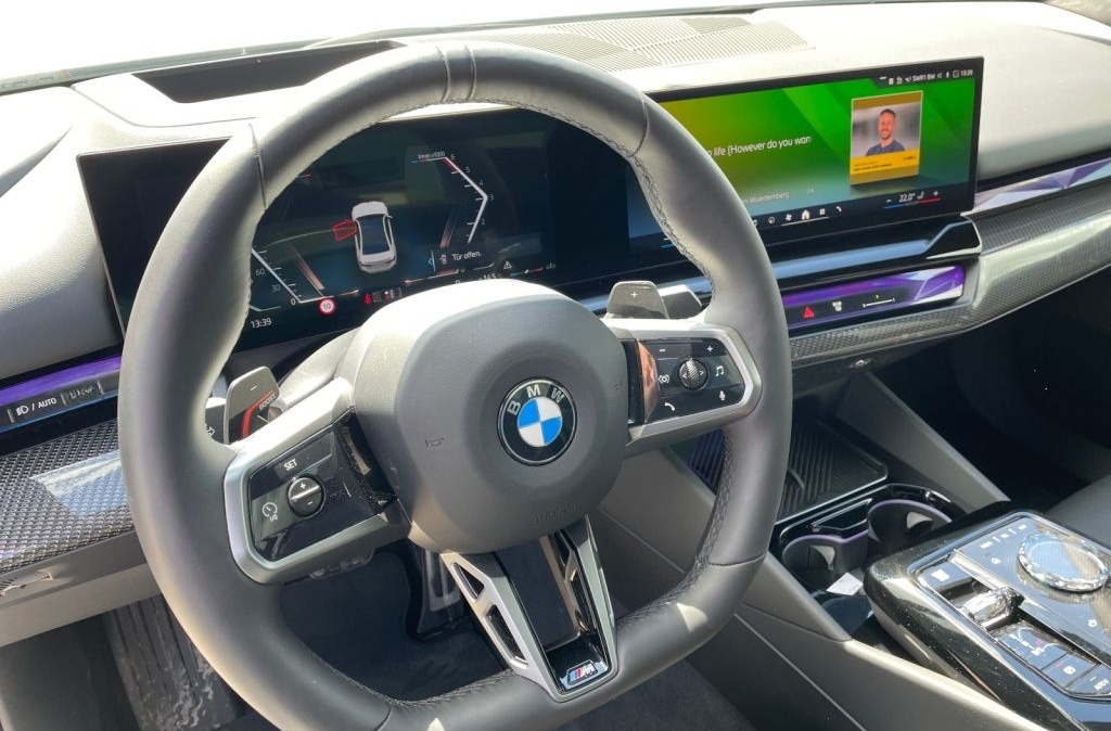 BMW 520 d M Sport Carbon+Fahrassist+AHK+HUD+Pano+360 foto 11
