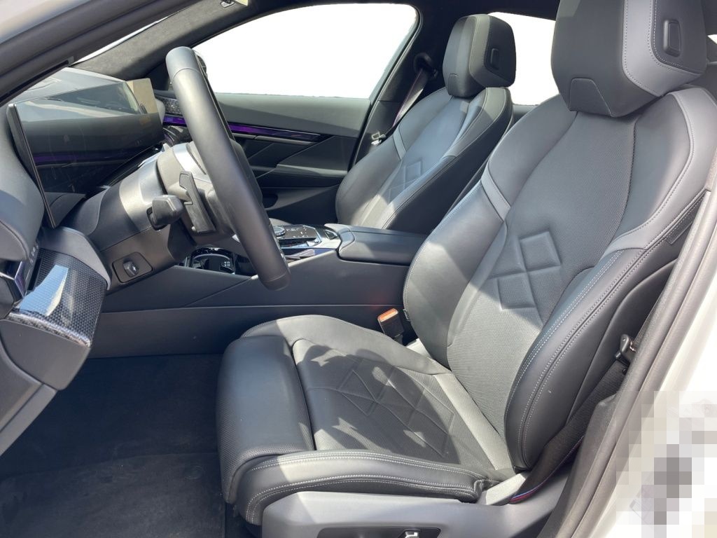 BMW 520 d M Sport Carbon+Fahrassist+AHK+HUD+Pano+360 foto 6