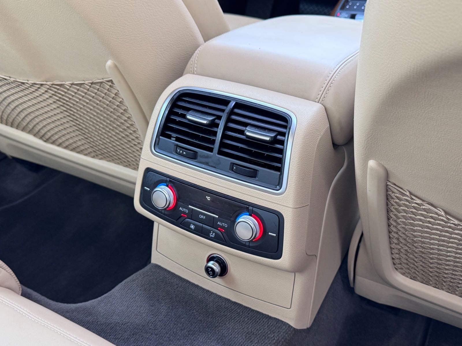 Audi A6 3.0 TFSI quattro S-LINE SPORTPAKET,"GEPFELGT" foto 14