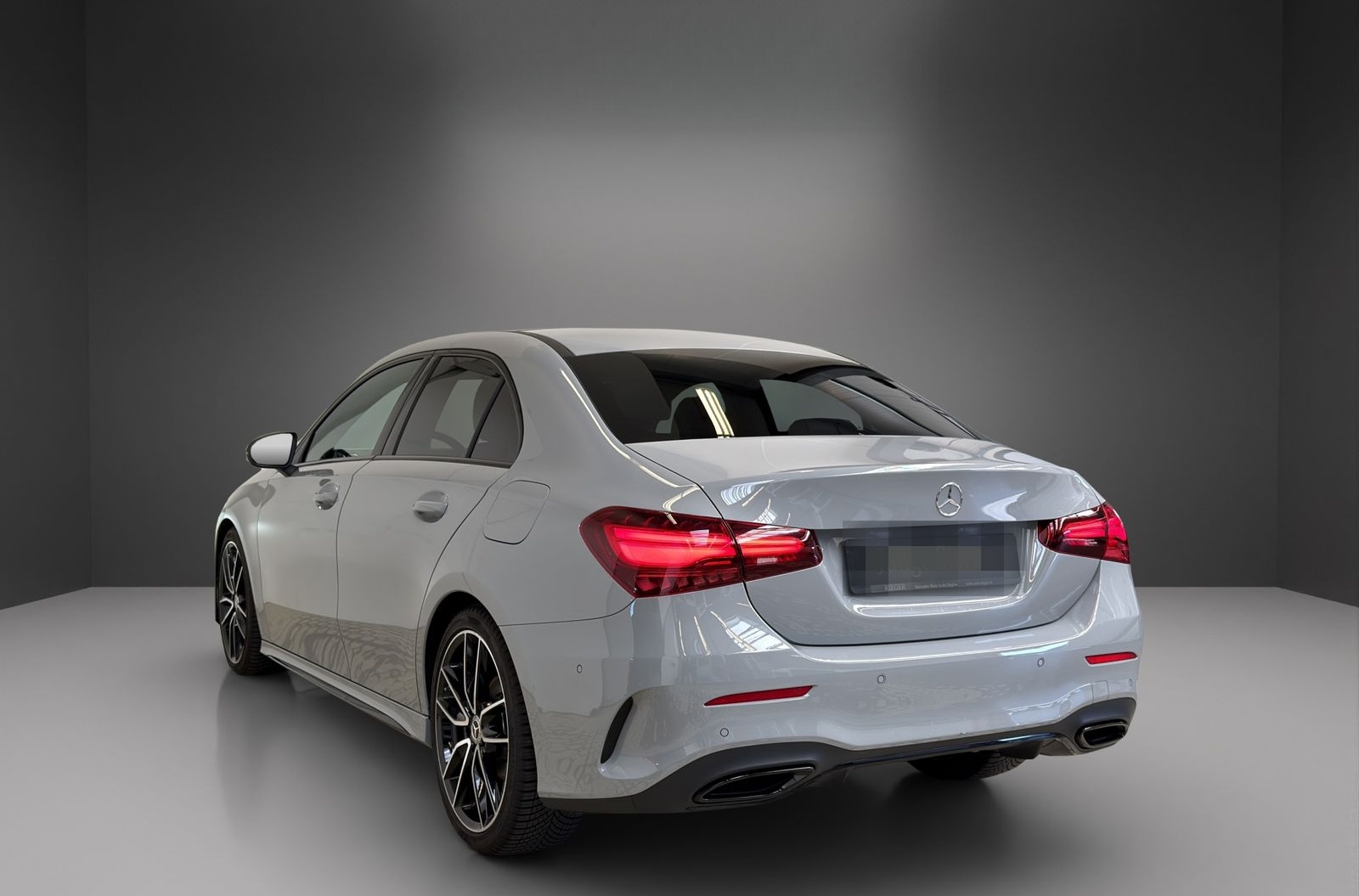 Mercedes-Benz A 200 d Limousine AMG*AHK*NIGHT*Multibeam*Pano*+ foto 9