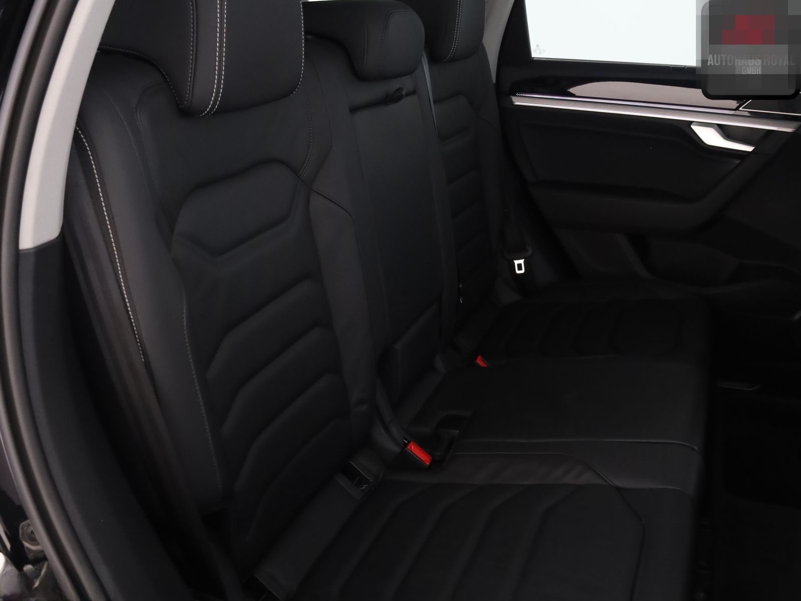 Volkswagen Touareg 3.0 TDI 4M R LINE 20Z MATRIX,LUFT,MEMORY foto 12