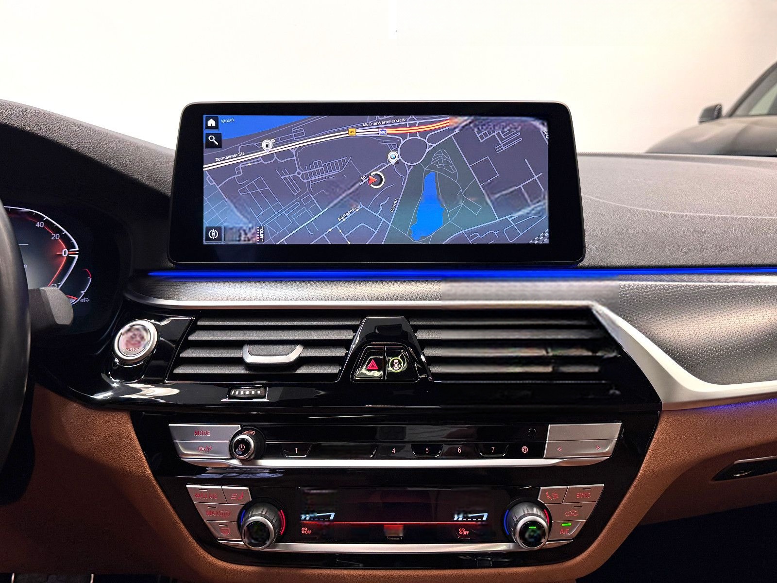 BMW 530d M-SPORT-PRO LEDER HUD ST-HZG ACC HARMAN 20" foto 20
