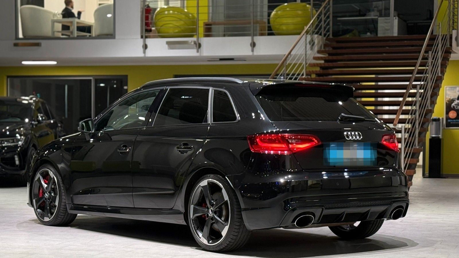 Audi RS3 Sportback quattro*Pano*RFK*Bang & Olufsen foto 3