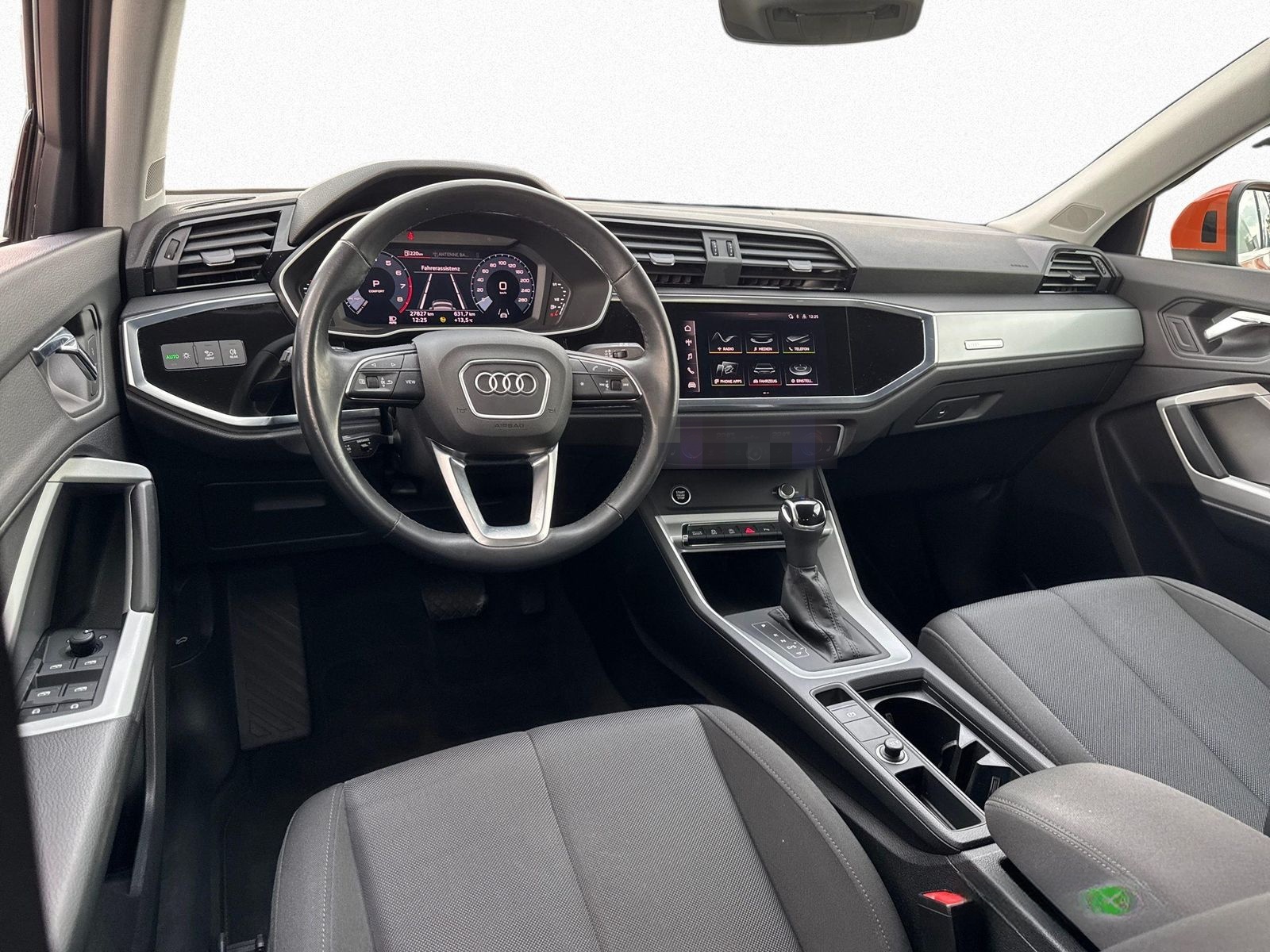 Audi Q3 Spb. 35 TFSI S-tronic - ACC - KAMERA - LED foto 9