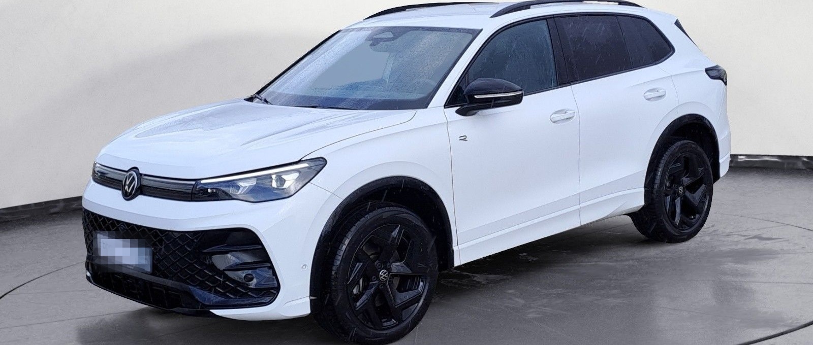 Volkswagen Tiguan 2.0 TDI 4MOTION DSG R-Line *KAMERA*AHK*NA foto 2